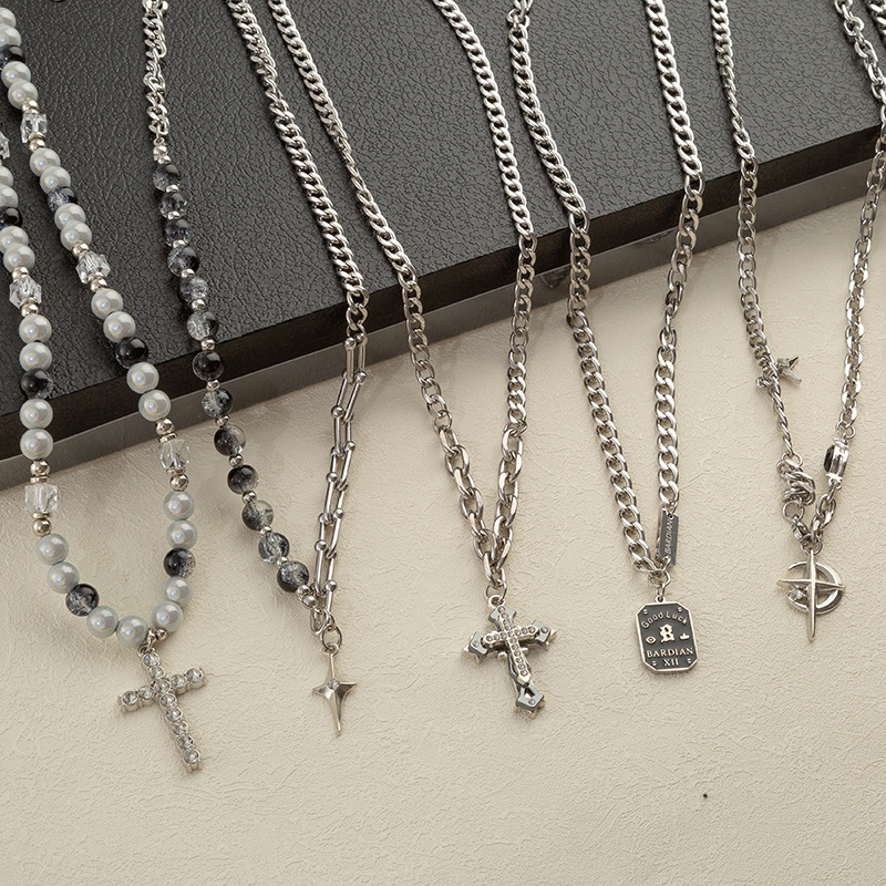 Cross Mang Star Titanium Steel Necklace Men's and Women's Ins Niche Design High-grade Clavicle Chain Trendy Cool Hip Hop Accessories