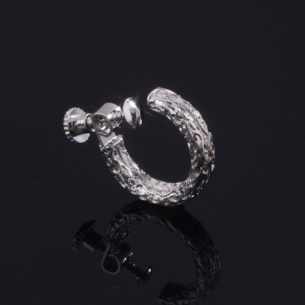 Cloud Pattern Screw Ear Clip for Men, Trendy and Unique Minimalist Style, Textured Ear Cuff, Fashionable and Versatile, Creative Non-Pierced Ear Accessory