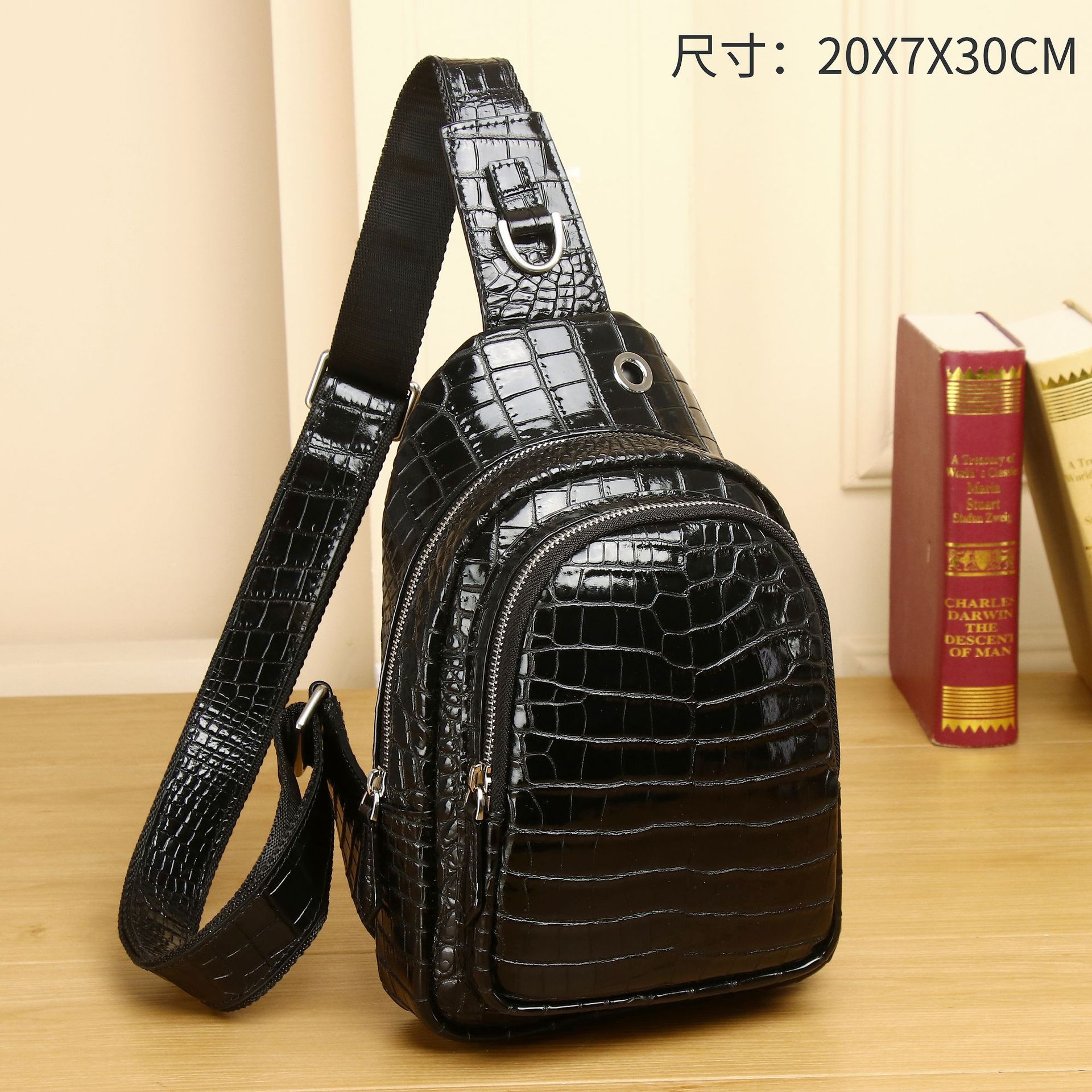 Crocodile Belly Pattern Men's Chest Bag High-End Fashion Single Shoulder Crossbody Bag Multi-Layer Large Capacity Outdoor Chest Bag Trendy Crossbody