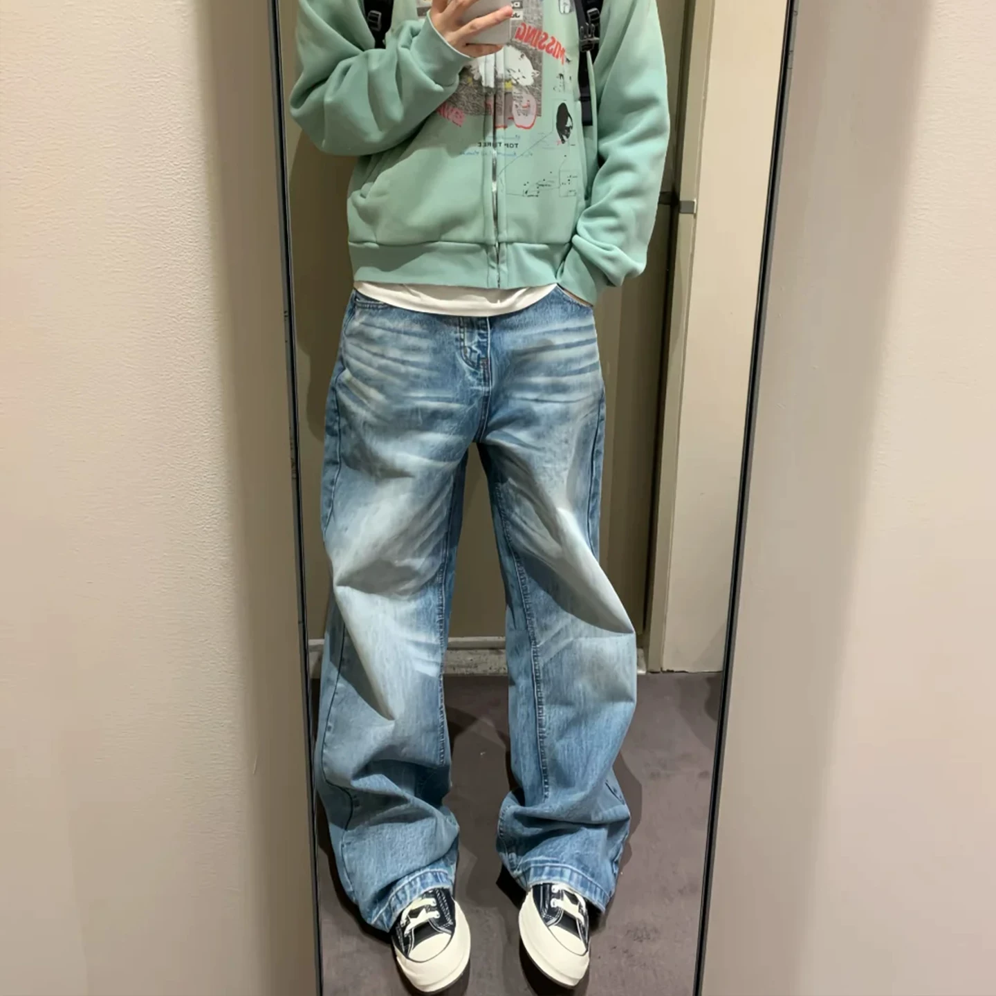 American Retro Style Distressed Wash Denim Jeans for Men, Spring High-Waisted Loose Fit Slimming Wide-Leg Floor-Length Pants