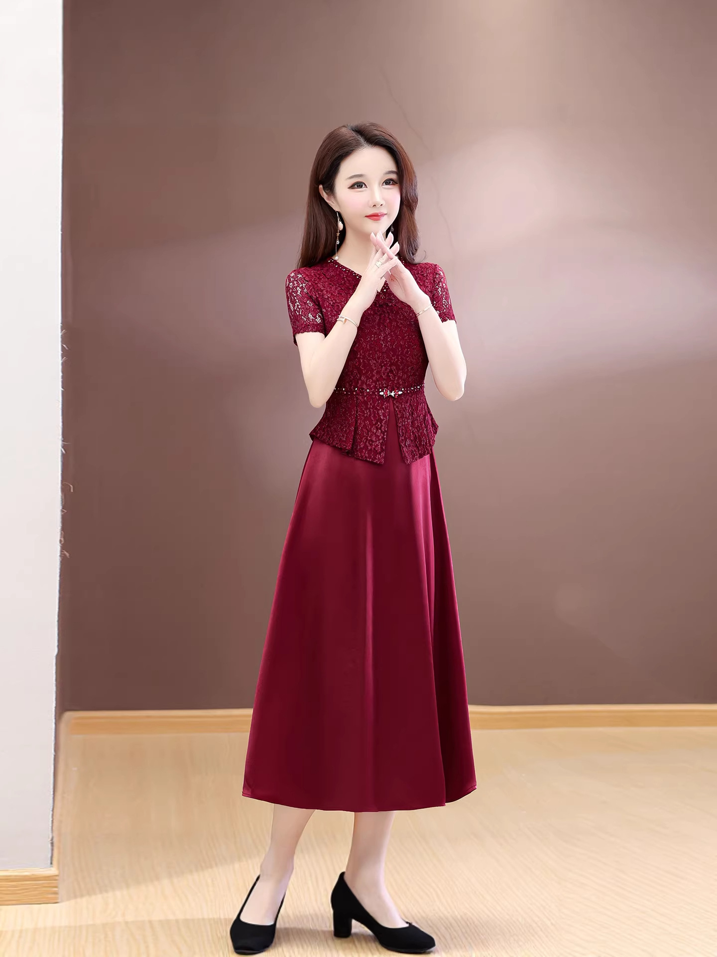 Trendy Lace Patchwork Faux Two-Piece Dress for Women, Summer 2026 New Style, Elegant Slim-Fit Fashion Wedding Dress