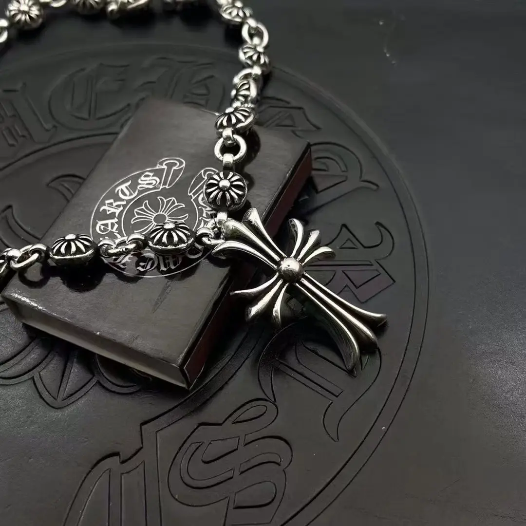 Retro Cross Flower Chain Classic Cross Pendant Necklace 925 Silver Ins Classy Fashion Style Punk Sweater Chain