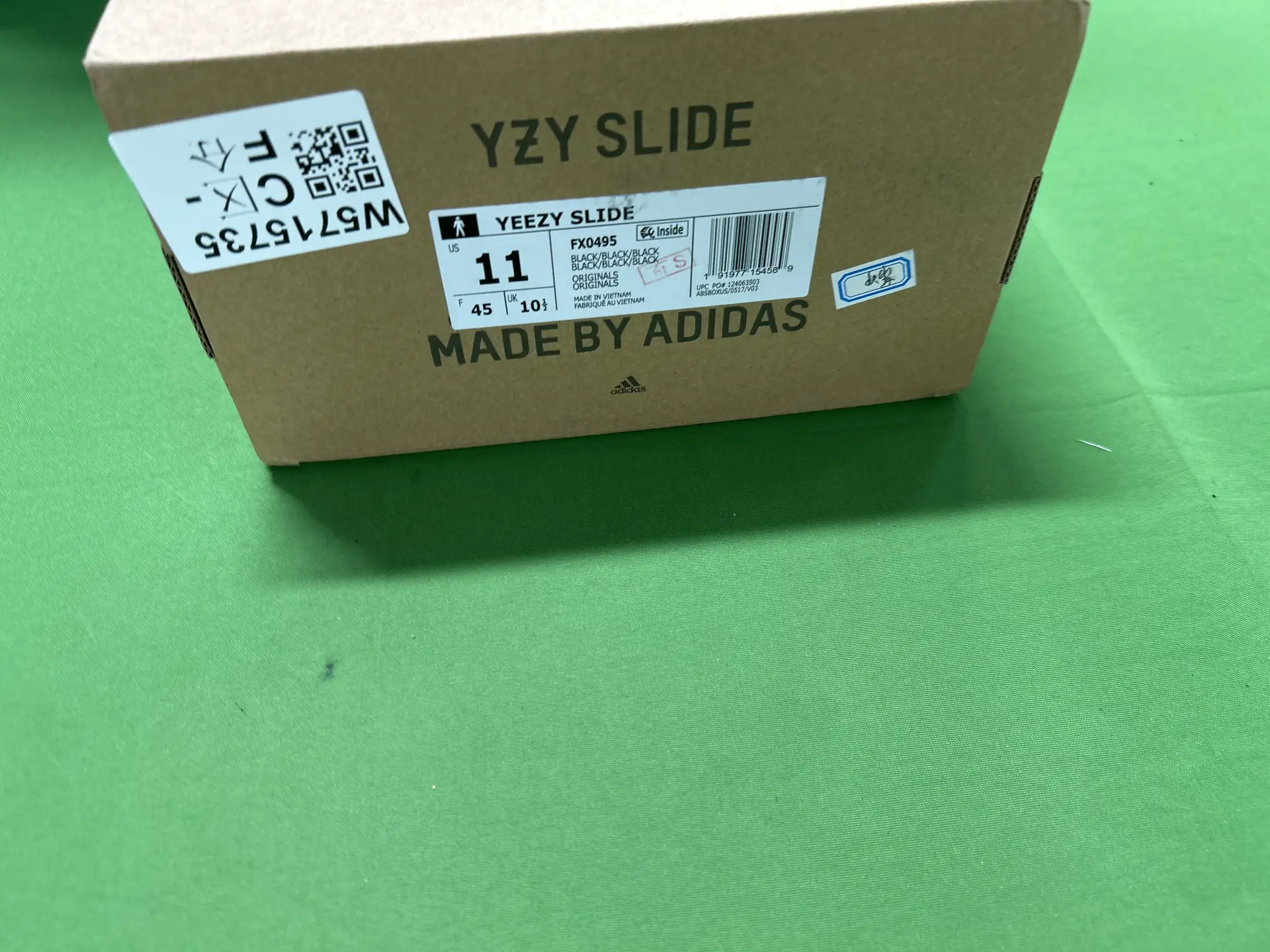 Adidas Yeezy Slide FX0495 Black