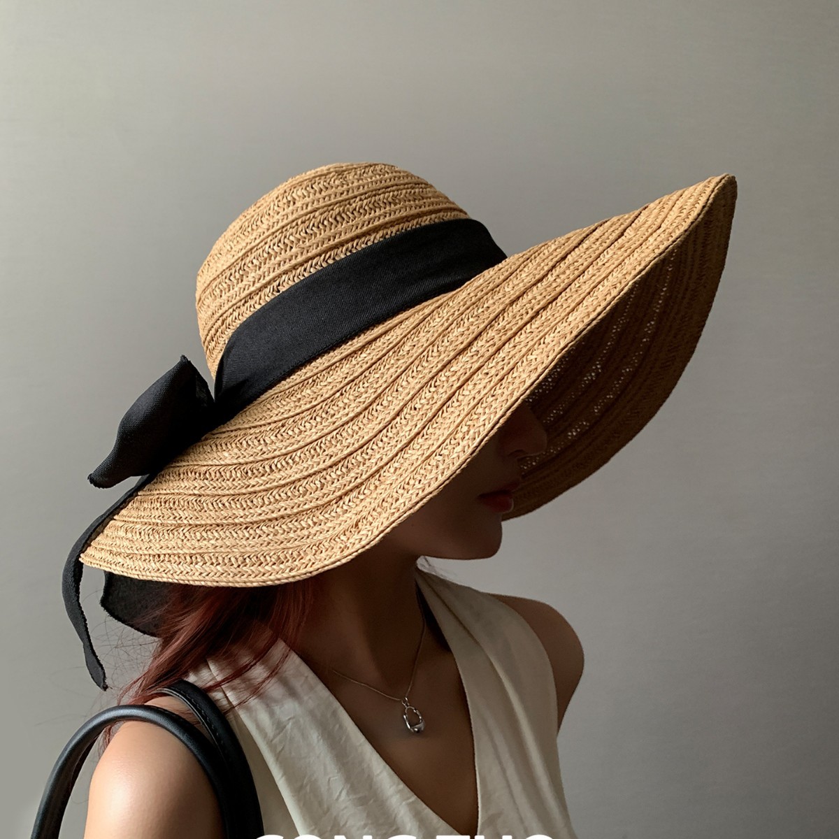 High-End Large-Brimmed Fisherman's Hat for Women, Summer Straw Hat, New Sunshade and Sun Protection Design, Straw Hat That Makes the Face Look Smaller