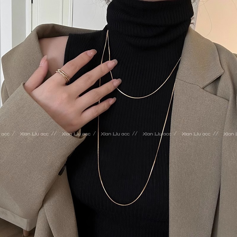 Long Layered Gold Snake Bone Chain, Light Luxury High-End Jewelry, Niche Design Sweater Chain, Long Autumn and Winter Necklace