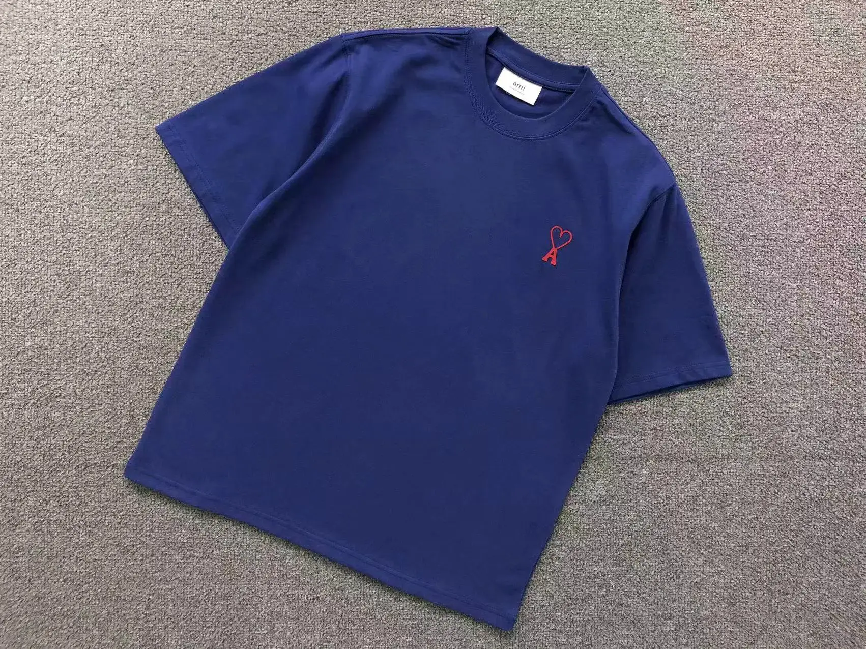 Left red hollow core, er, eight-color short-sleeved 3106060321
