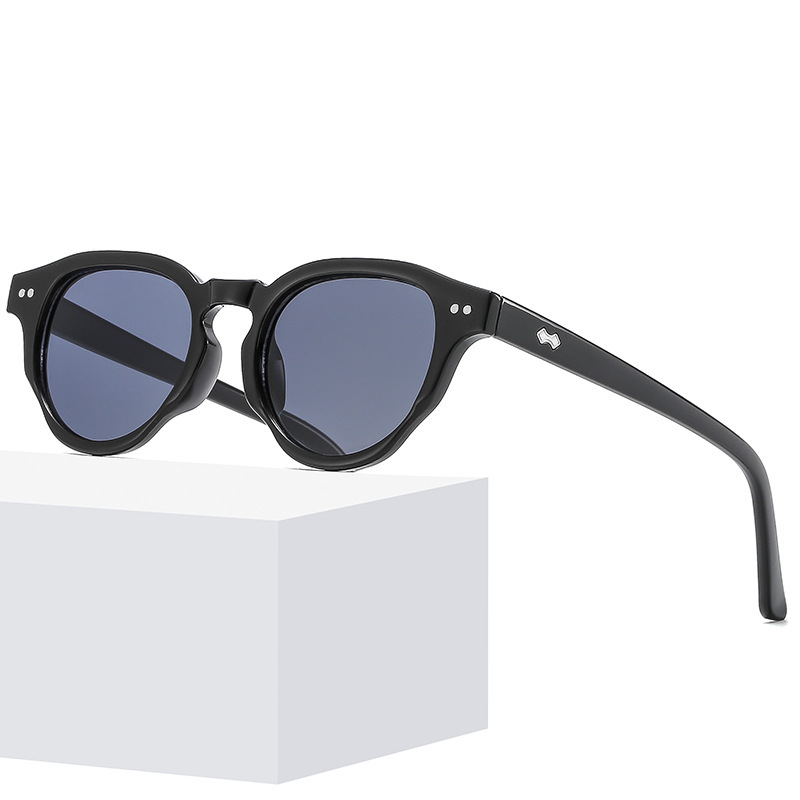 2023 new sunglasses men's anti-ultraviolet retro sunglasses women's advanced sense driver driving glasses ZN3622