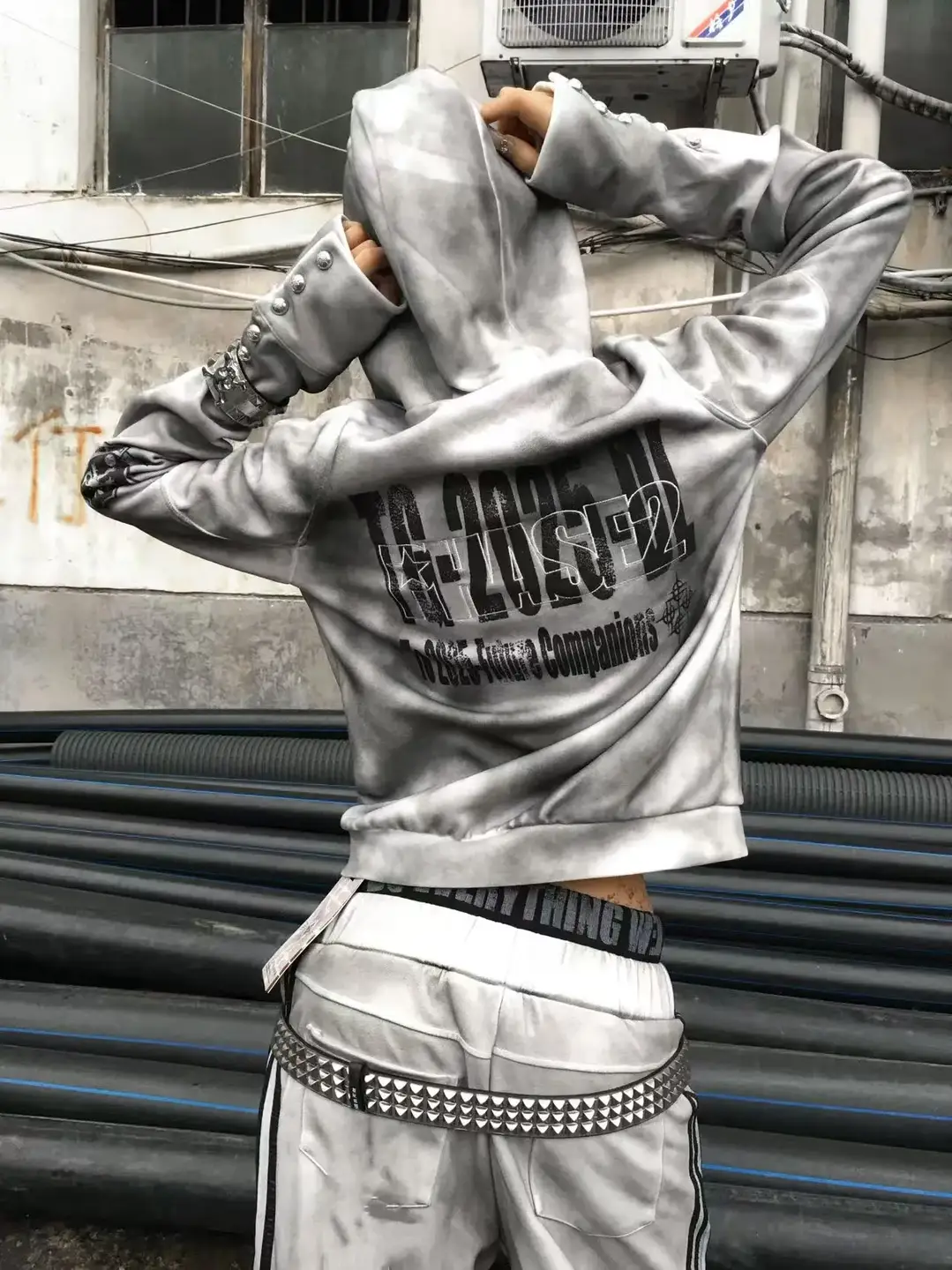 Detw 25Aw* Original Niche Washed and Distressed with Spray Paint - Double Tiger Embroidered Armor Zipper Hooded Jacket for Men and Women