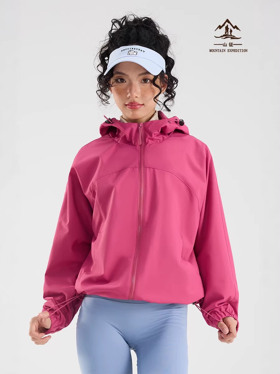 Women's Spring and Autumn Thin Windproof and Waterproof Casual Jacket for Hiking, Mountaineering, Outdoor Activities, and Men's Badminton Wear