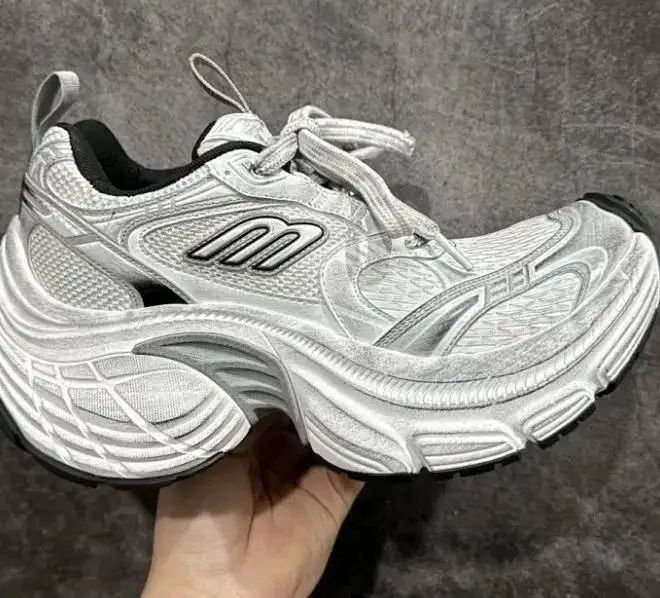 Balenciaga Runner Sneaker White