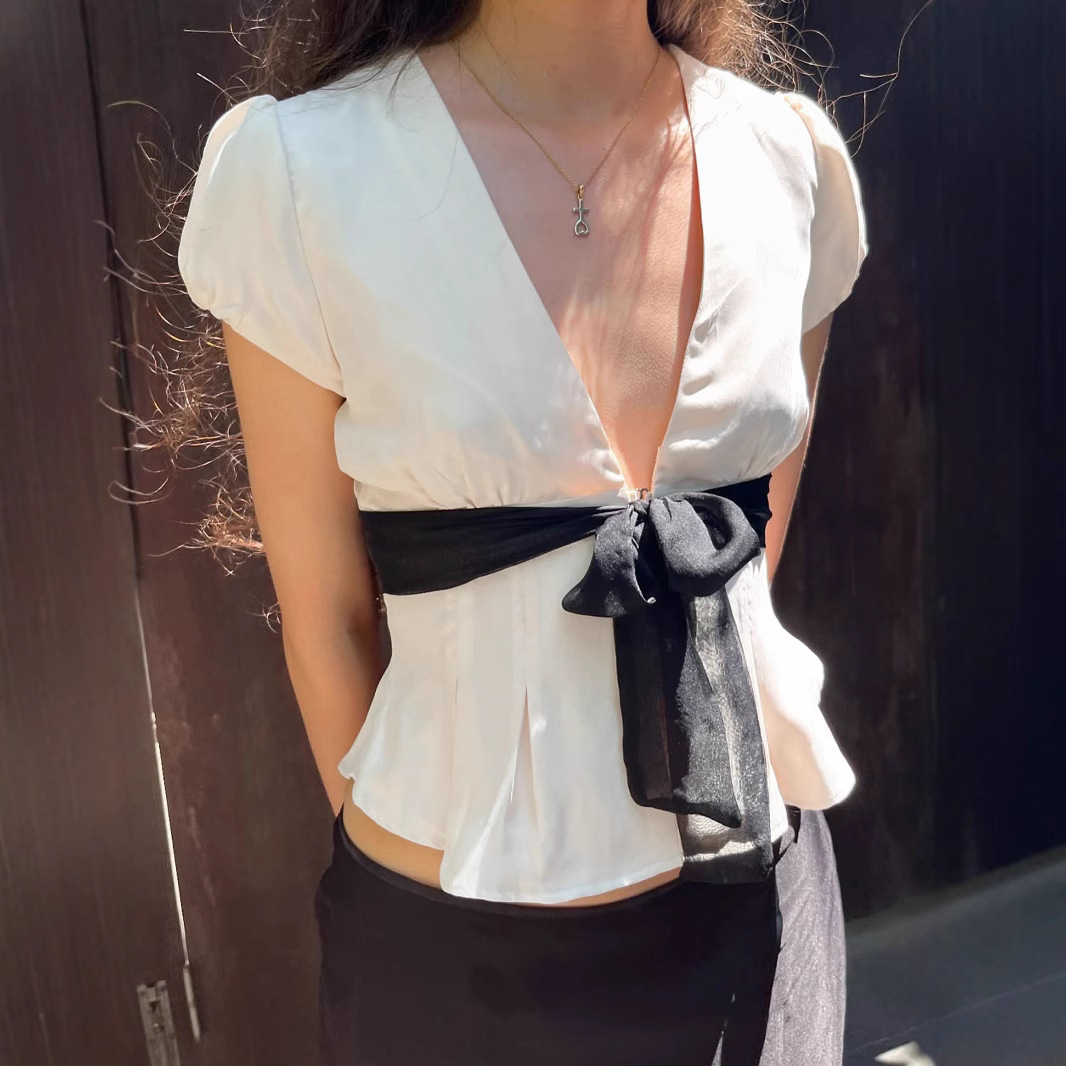 Summer New Style Elegant Waist-Cinching Tie Bow Deep V-Neck Puff Sleeve Pleated Short-Sleeve Top Women's T-Shirt Wholesale
