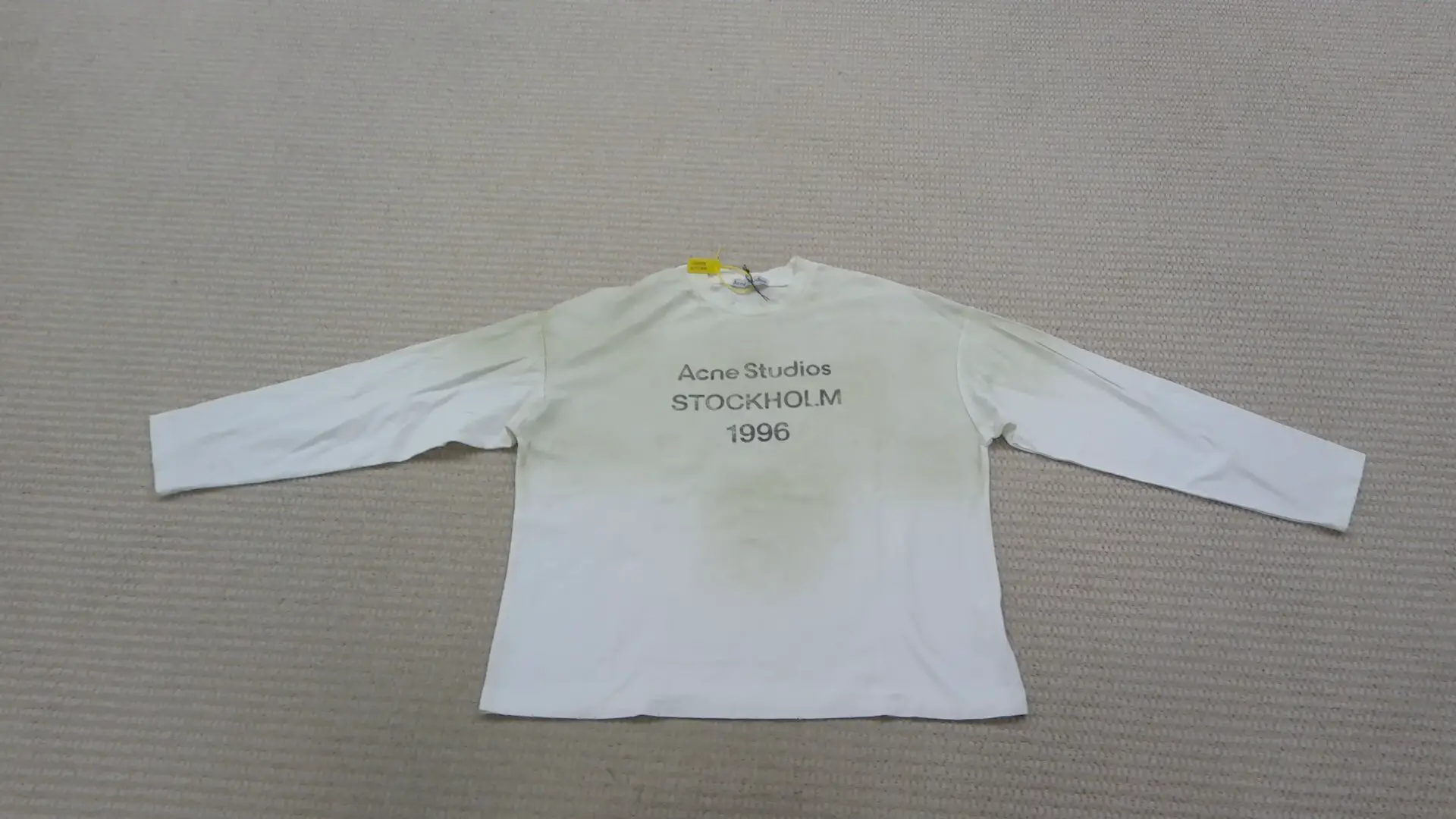 2025 New Autum White Long-Sleeved T-Shirt Women's Loose Round Neck Casual Top