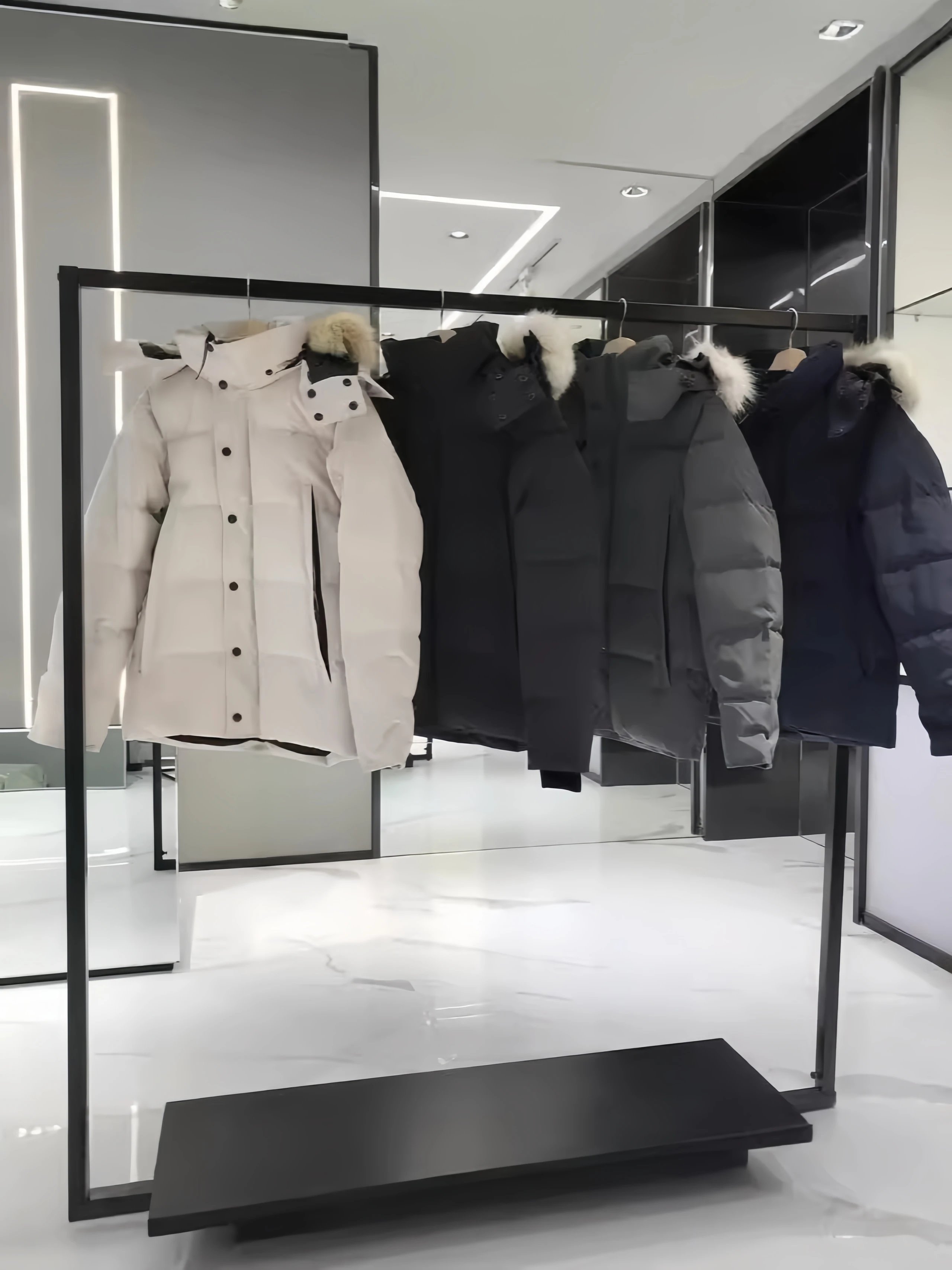 29 Jacket Wolf Fur