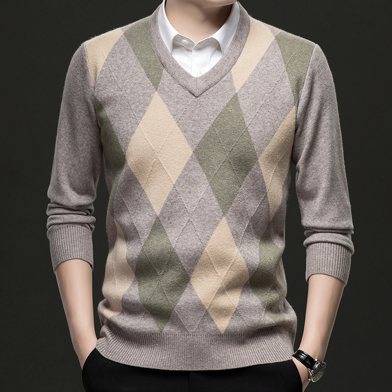 Winter New Men's Chicken Heart Collar Wool Sweater Business Casual Diamond Jacquard Sweater Men's Thick Sweater
