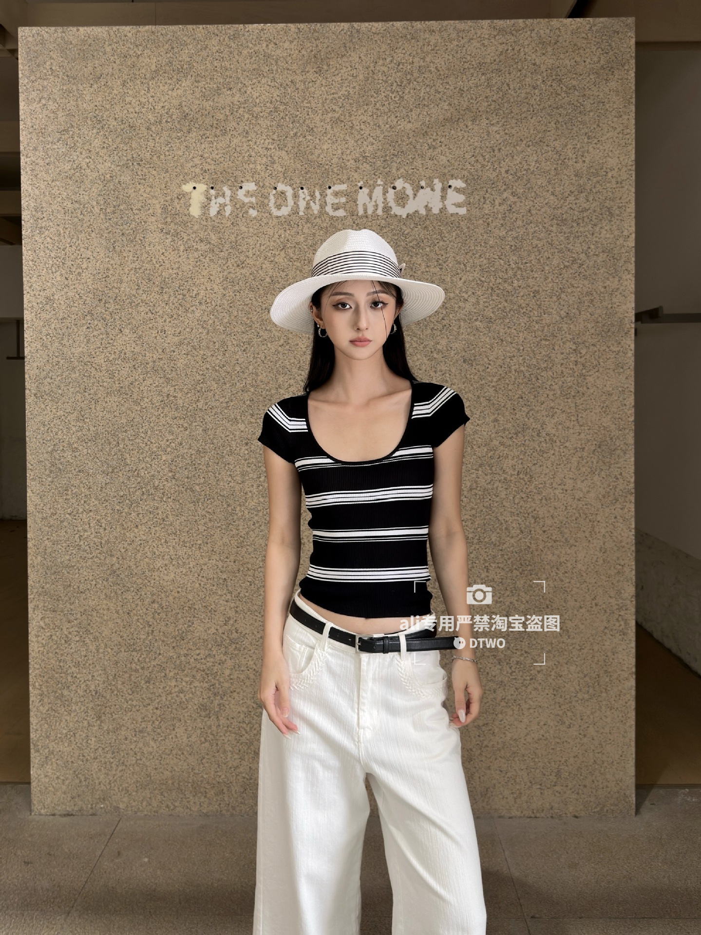 Dtwo Spring and Summer New Original Design Women's Wholesale Striped Knit Short-Sleeve T-Shirt 6219326