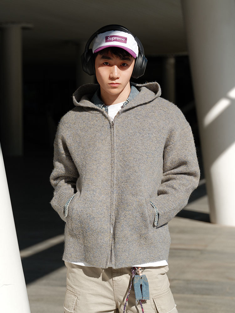 Supreme Hoodie