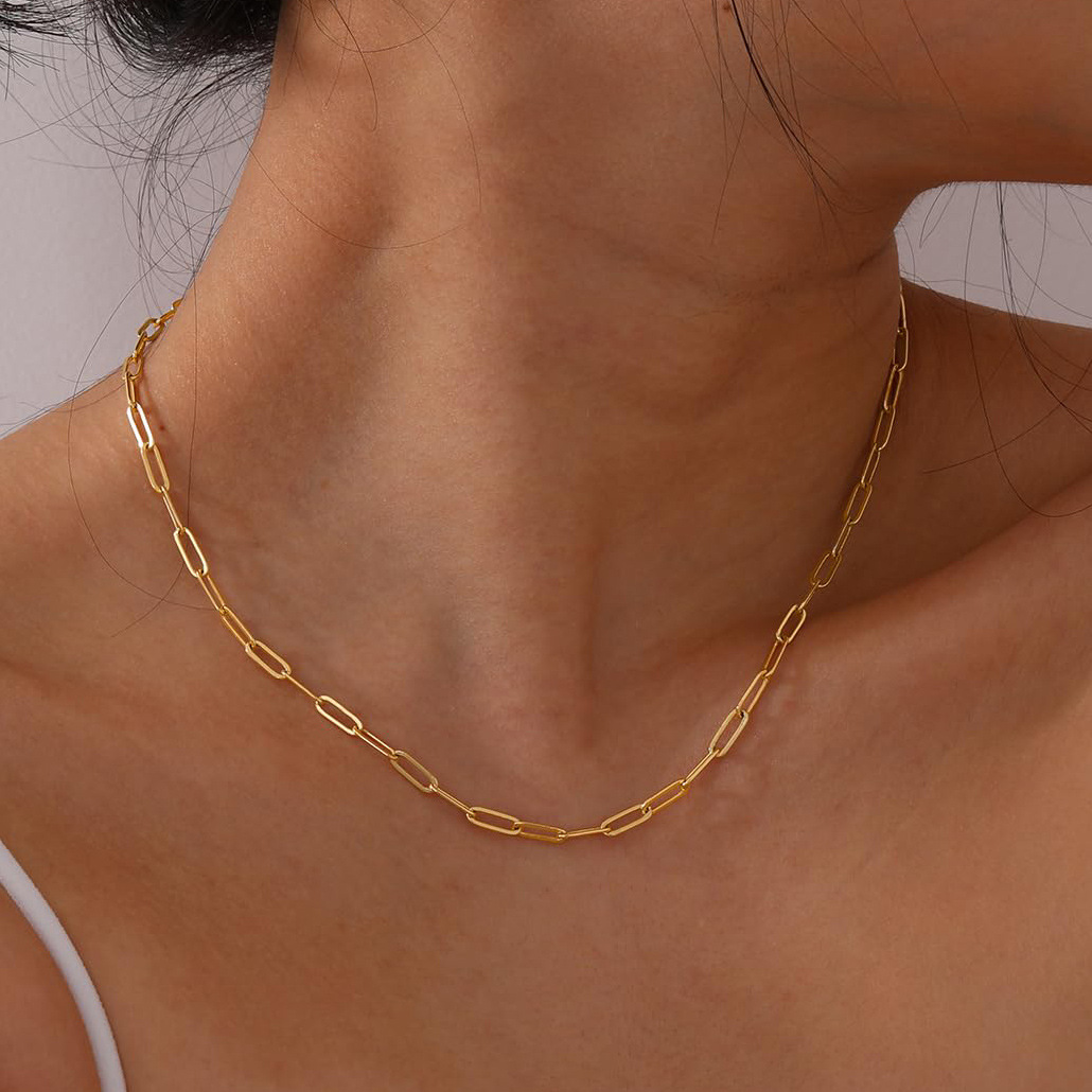 European and American Fashion Stainless Steel Simple Long Cross Necklace Personalized Hip Hop 18K Gold Plated Titanium Steel Clavicle Chain for Women