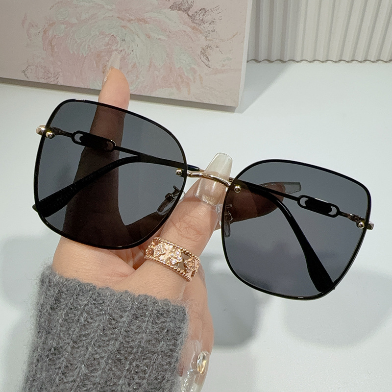 2025 New Arrival Large Frame Polarized Sunglasses Sunglasses Women's Korean Style Fashionable Frameless High-Level Sunglasses Anti-UV
