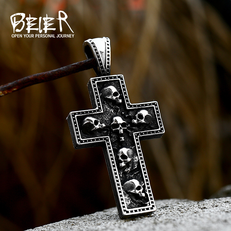 beier cross-border new stainless steel cross pendant jewelry vintage domineering skull titanium steel pendant