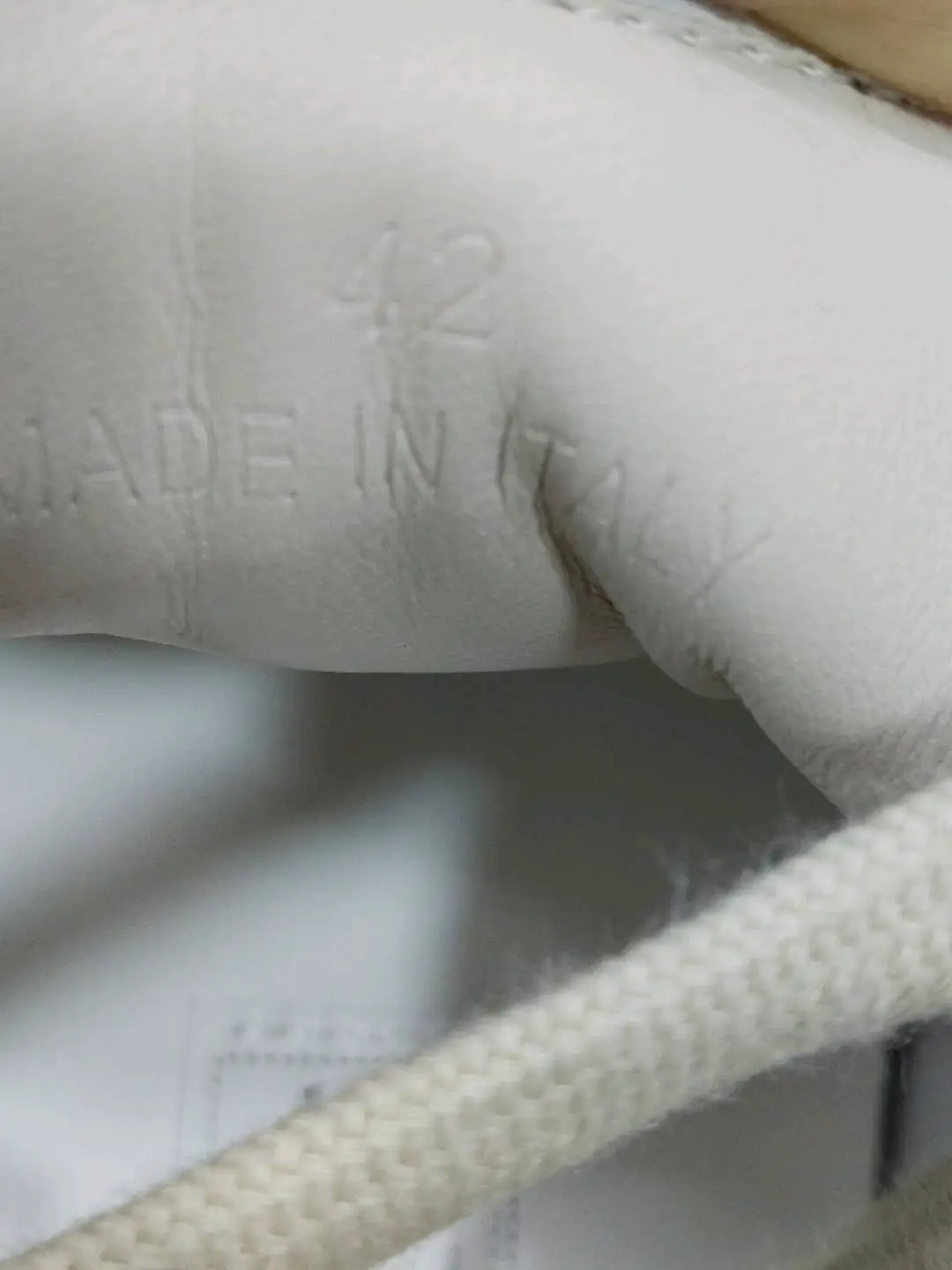 2025 New Fashion Sneakers - CY