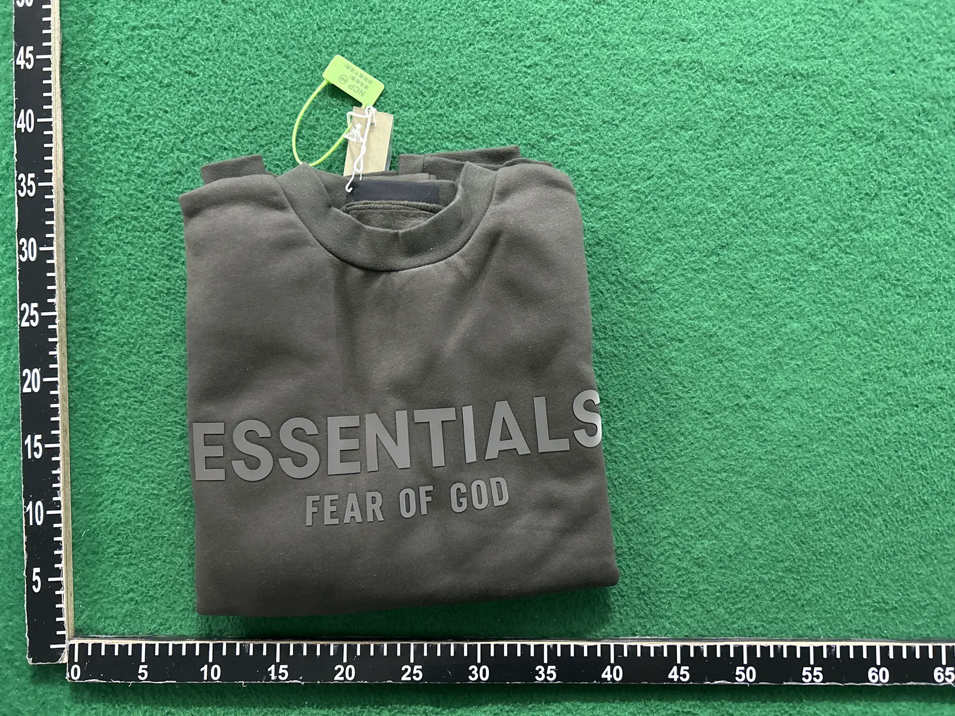 Autumn and Winter New FOG ICON Line ESSENTIALS Silicone Letter fleece-lined Hooded Sweatshirt for Men and Women