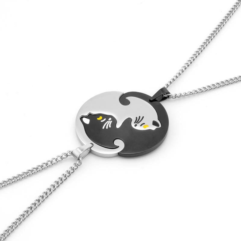 Amazon supply fashion personality titanium steel cat couple pendant puzzle necklace trend accessories European and American jewelry