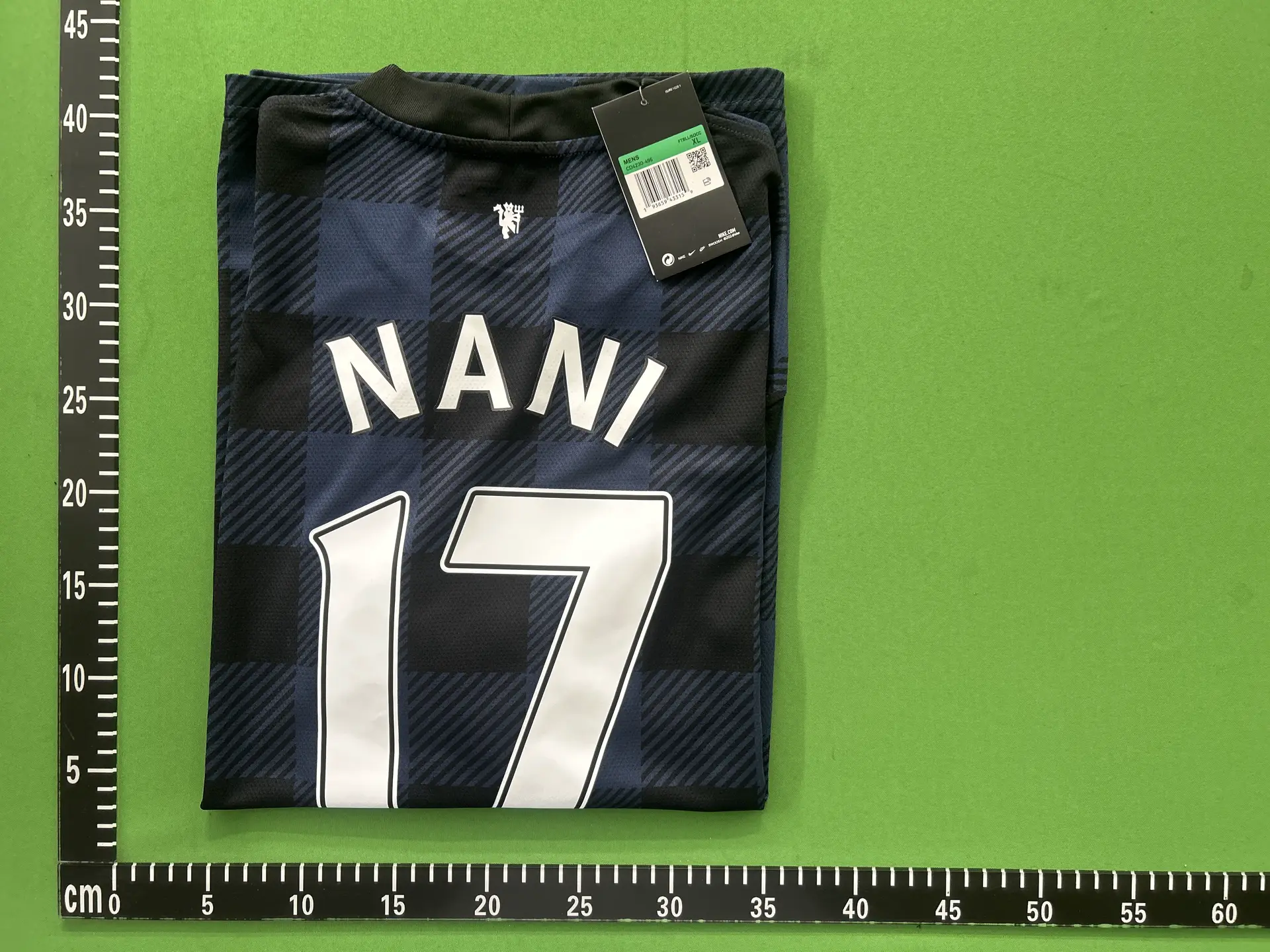 Manchester United Nani 17 Retro Jersey