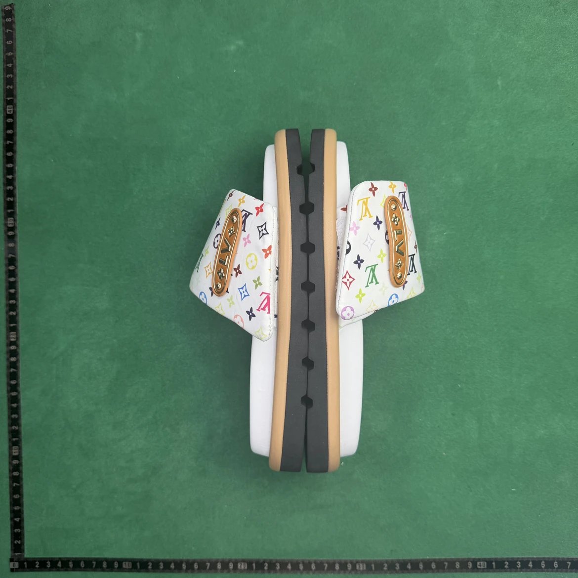 Louis Vuitton Sandals Foto QC da WEIDIAN su Qualit.ly