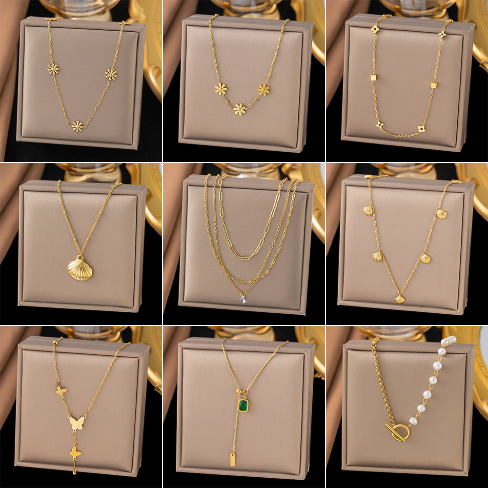 European and American Cross-border Shell Necklace Female Niche Design Internet Popular Ins Cold Style Titanium Steel Clavicle Chain 2024 New Style