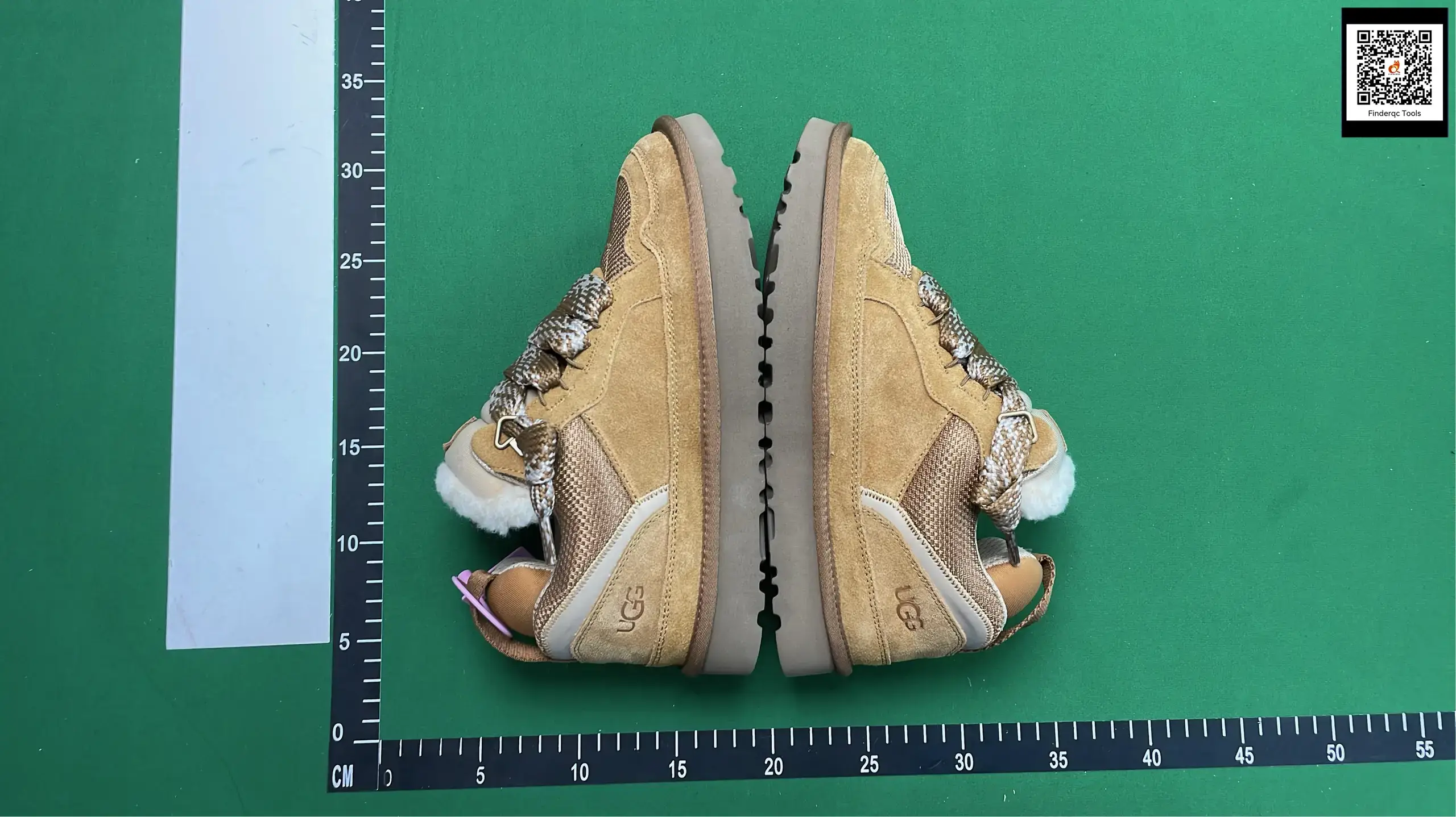 UGG Neumel II boots tan suede