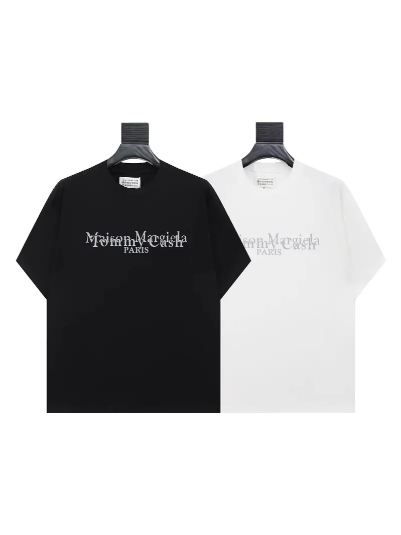 Maisonmargiela Margiela Logo on the Chest Unisex T-Shirt Printed Design Pure Cotton Comfortable