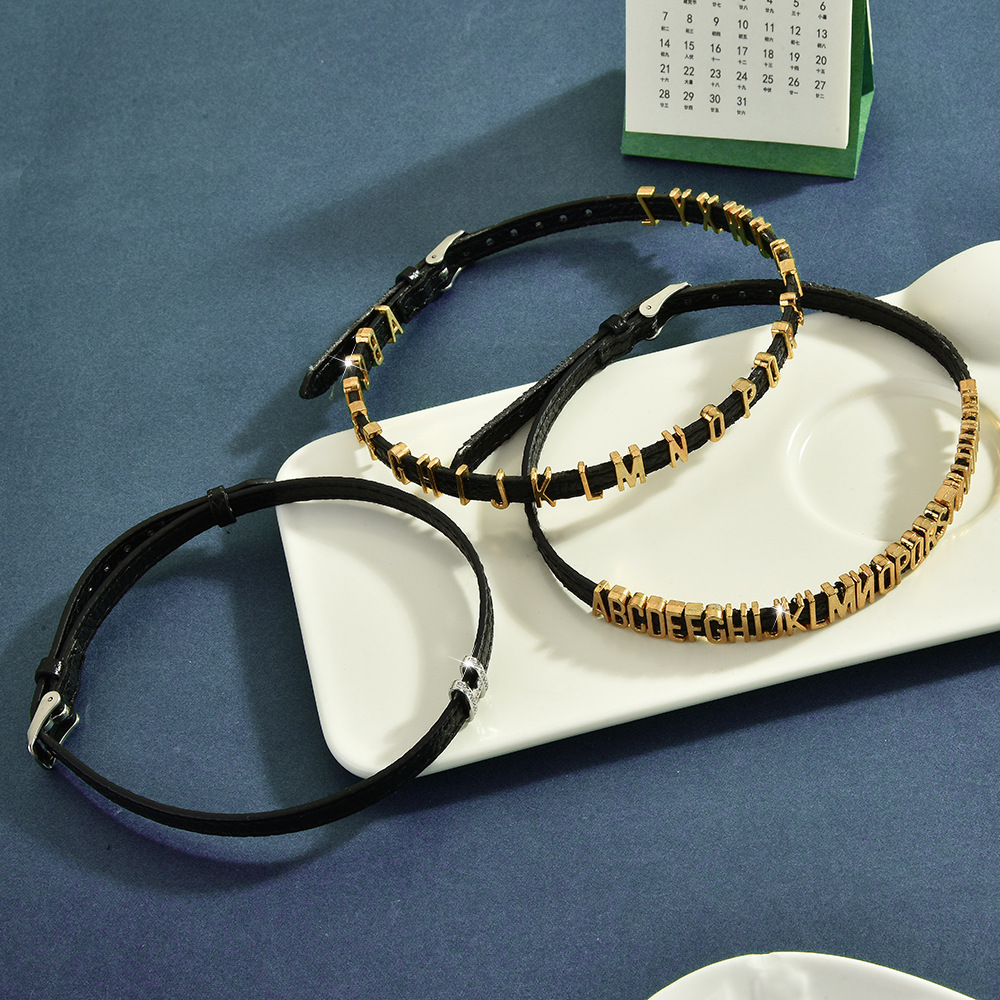 Personalized letter collar choker neck strap clavicle chain adjustable can be specified net red leather cord neck chain wholesale