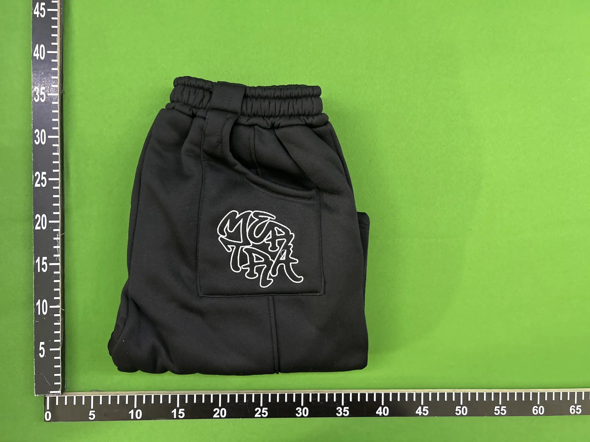 European and American Cross-border Embroidered Pants Sweatpants Men's and Women's Casual High Street American Style Retro Hip-hop Loose Trendy Brand Shorts