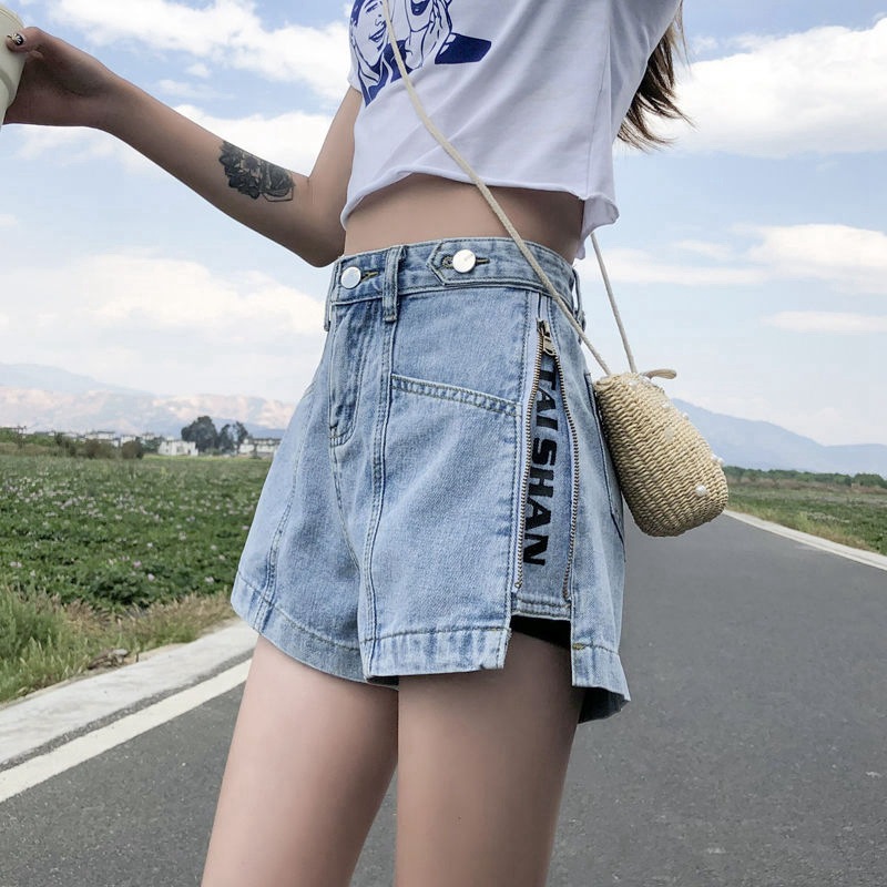 Side Zipper High-Waisted Denim Shorts for Women, Summer Loose Fit, 2026 New Style, Slimming Letter Print, Wide-Leg Hot Pants, Trendy