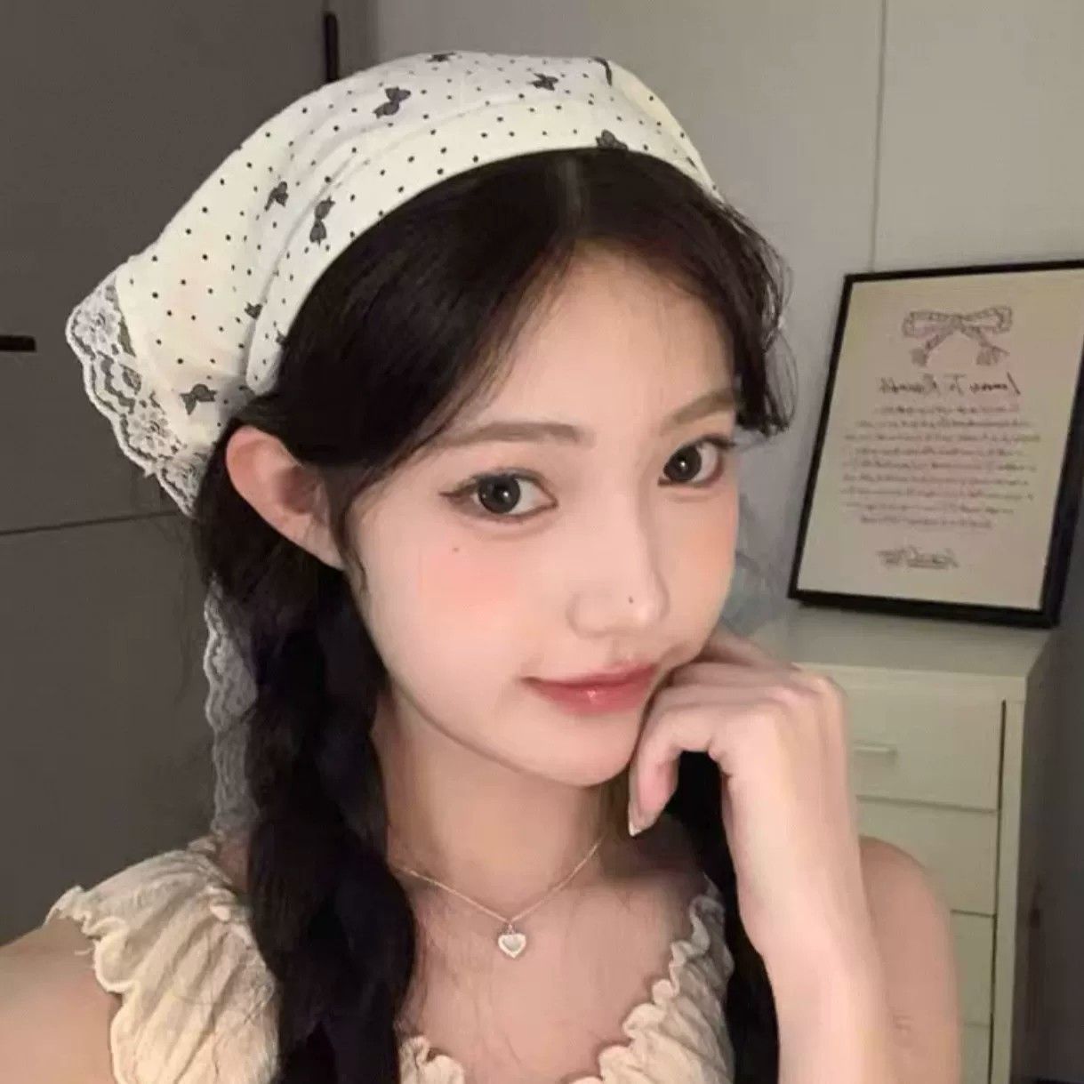French Pastoral Style Triangle Headscarf, Lace Ribbon, Floral Hairband, Seaside Atmosphere Photo Accessory