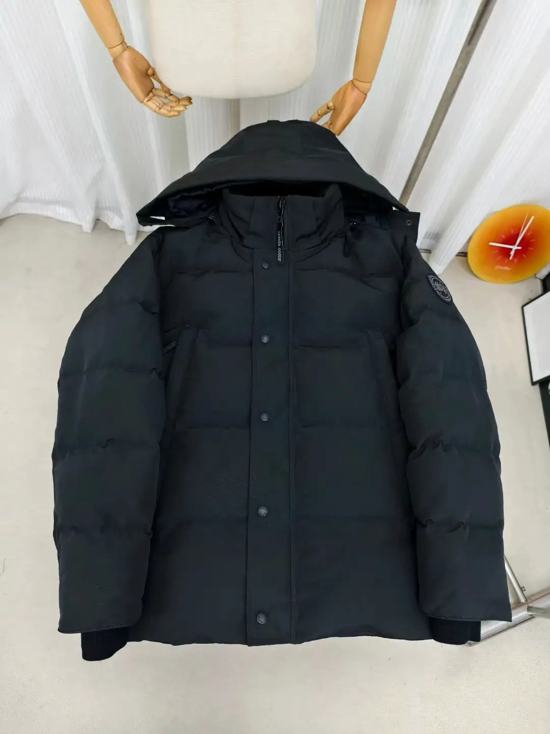 Latest Canada Wyndhame Black Label Shoulder Strap Down Jacket 1:1 Use 95% White Duck Down