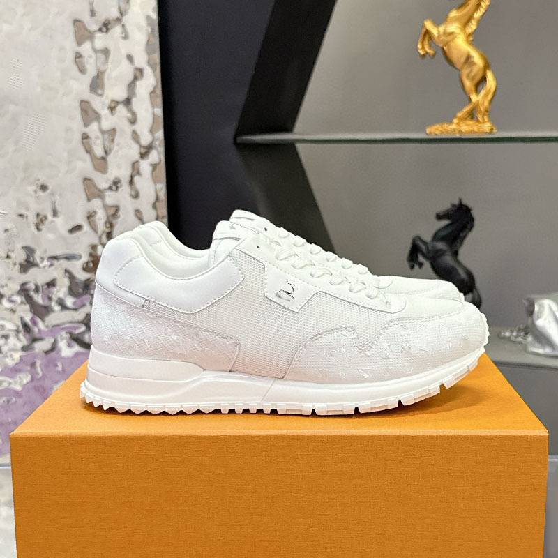 In-Stock Color-Blocked Retro-Style Sneakers with Thick Soles, Height-Increasing Casual Shoes, Versatile Men's Shoes