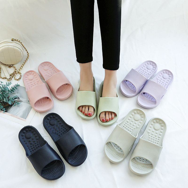 【Year-End Special Offer: Fashionable and Simple Couple Slippers for Summer Indoor Use, Home Bathing, Non-Slip, New High-End Eva】
