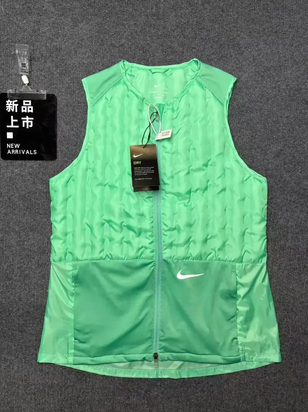 AA-333-High quality时尚裤子-套装(收藏优先发货)+86 182 5902 4114