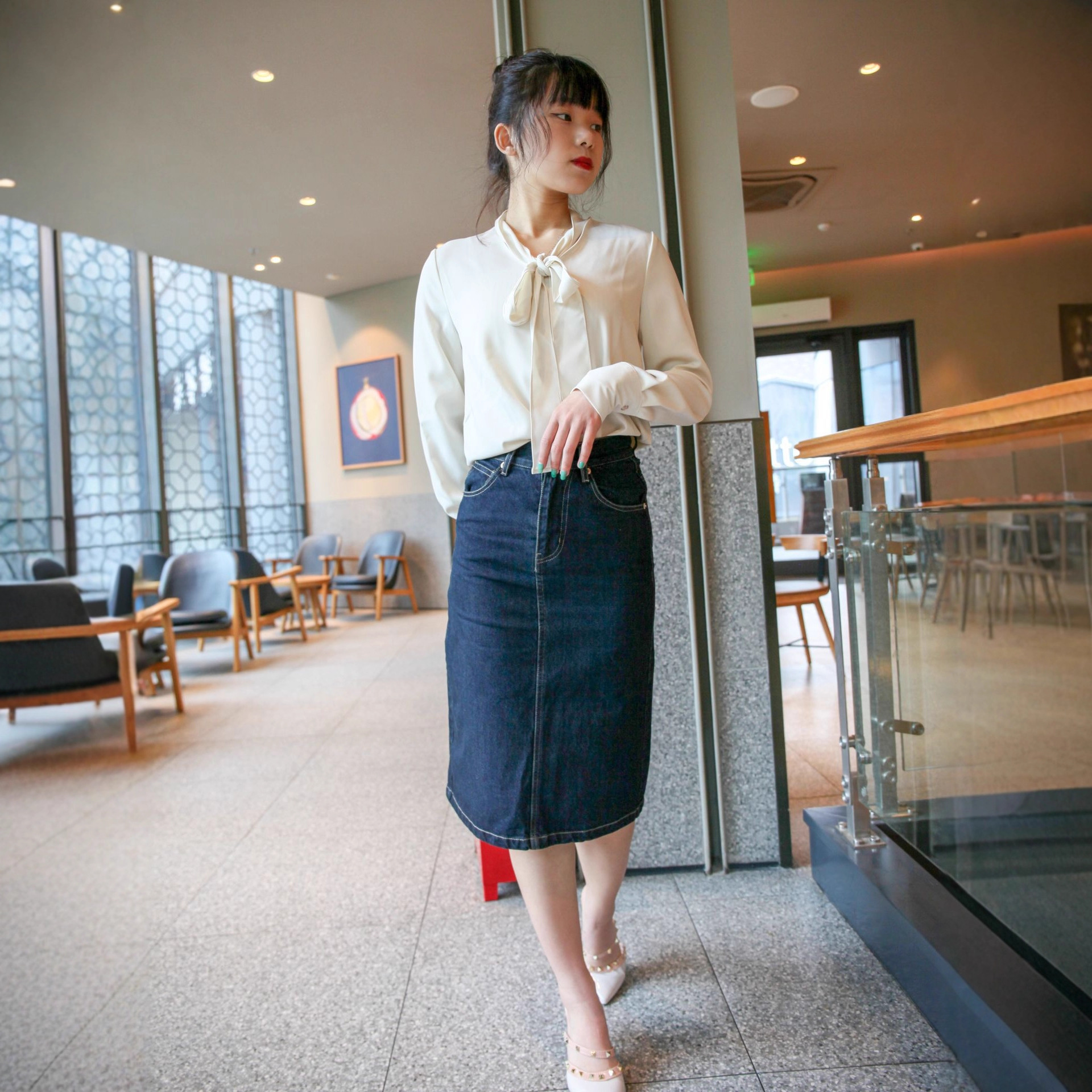 [Sixeng] Korean Style Omni Denim Skirt ~ 2024 New Early Spring A-Line Hip-Hugging Skirt for Small People