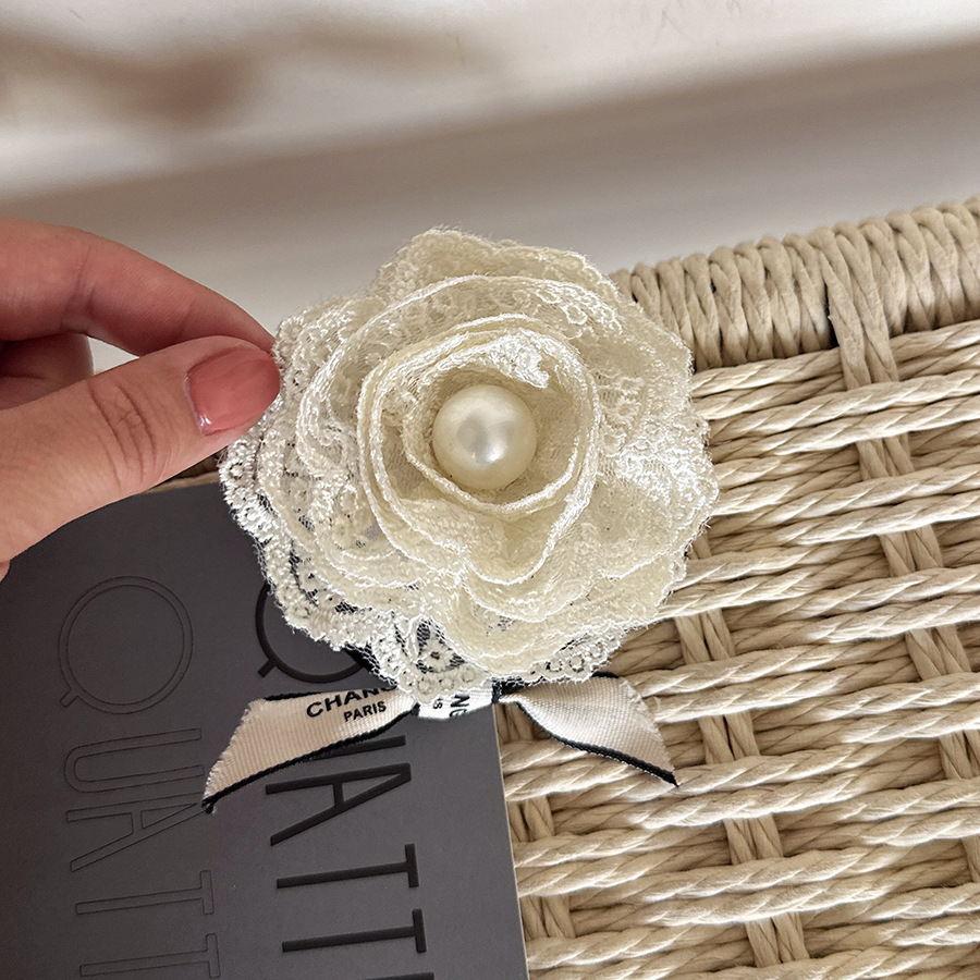 Vintage Gentle White Lace Hair Ring Women's French Side Clip 2024 New High-end Headline Headwear Hair Accessories