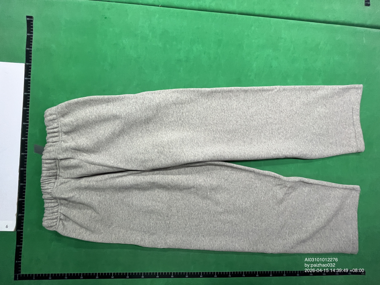 Fog Stack Essentials Trendy Brand Fleece-Lined Casual Loose Straight-Leg Pants for Men Autumn and Winter — QC-Foto 3