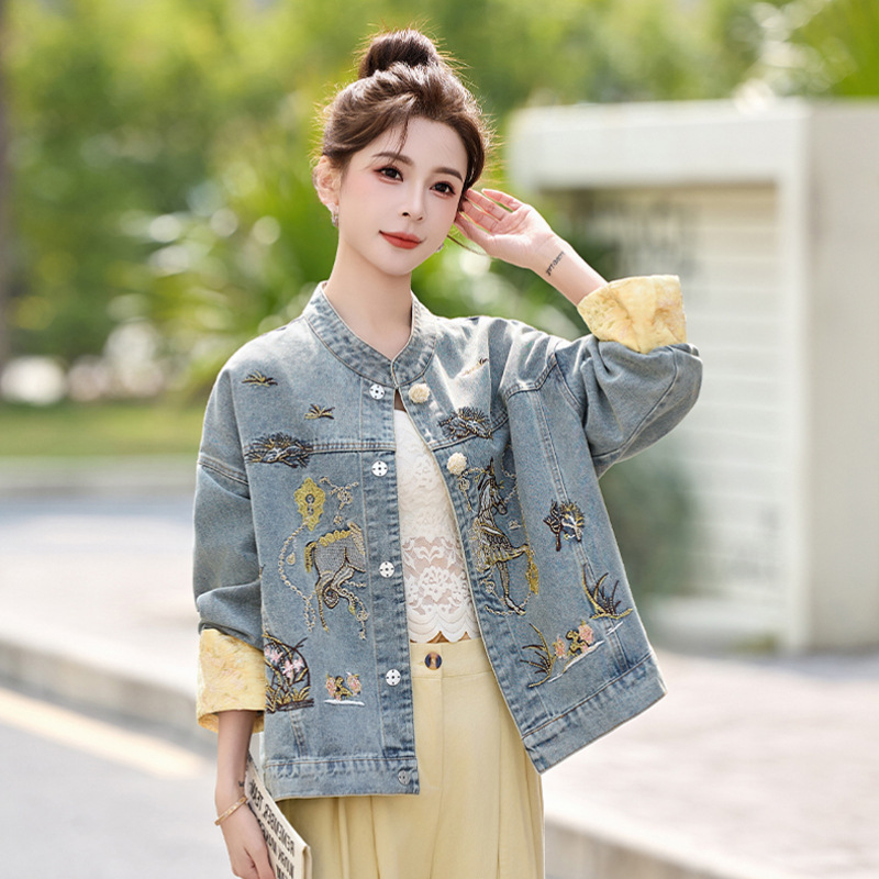 High-End Stylish Embroidered Beaded Denim Jacket for Women, New Spring 2026 Large Size Top, European Style Elegant Women's Clothing