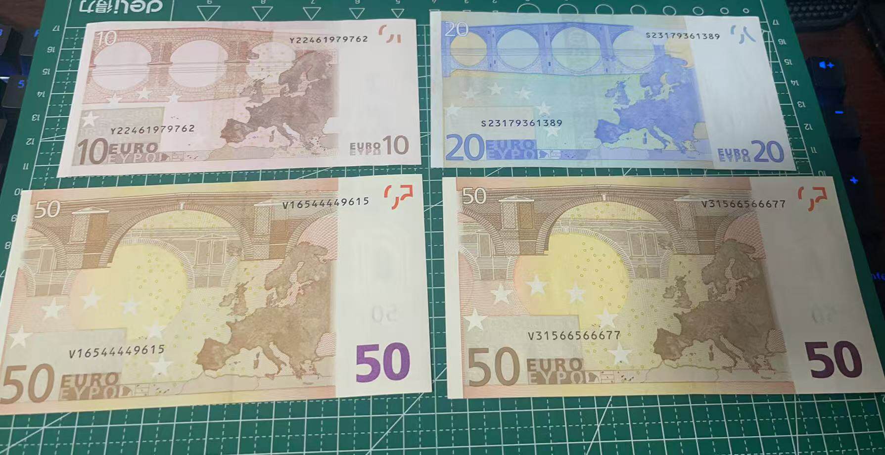 1, 2 Signed Copies of the 2002 Edition of 10, 20, and 50 Euro Bills, 99% New with Minor Flaws, Actual Photos QC photo from TAOBAO on Qualit.ly