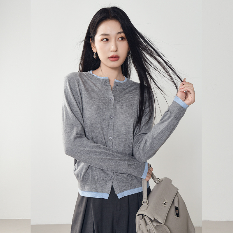 Spring New Style Wool and Silk Blend Round Neck Top with Contrasting Colors, Slim Fit, Faux Two-Piece Knitted Cardigan Sweater for Women