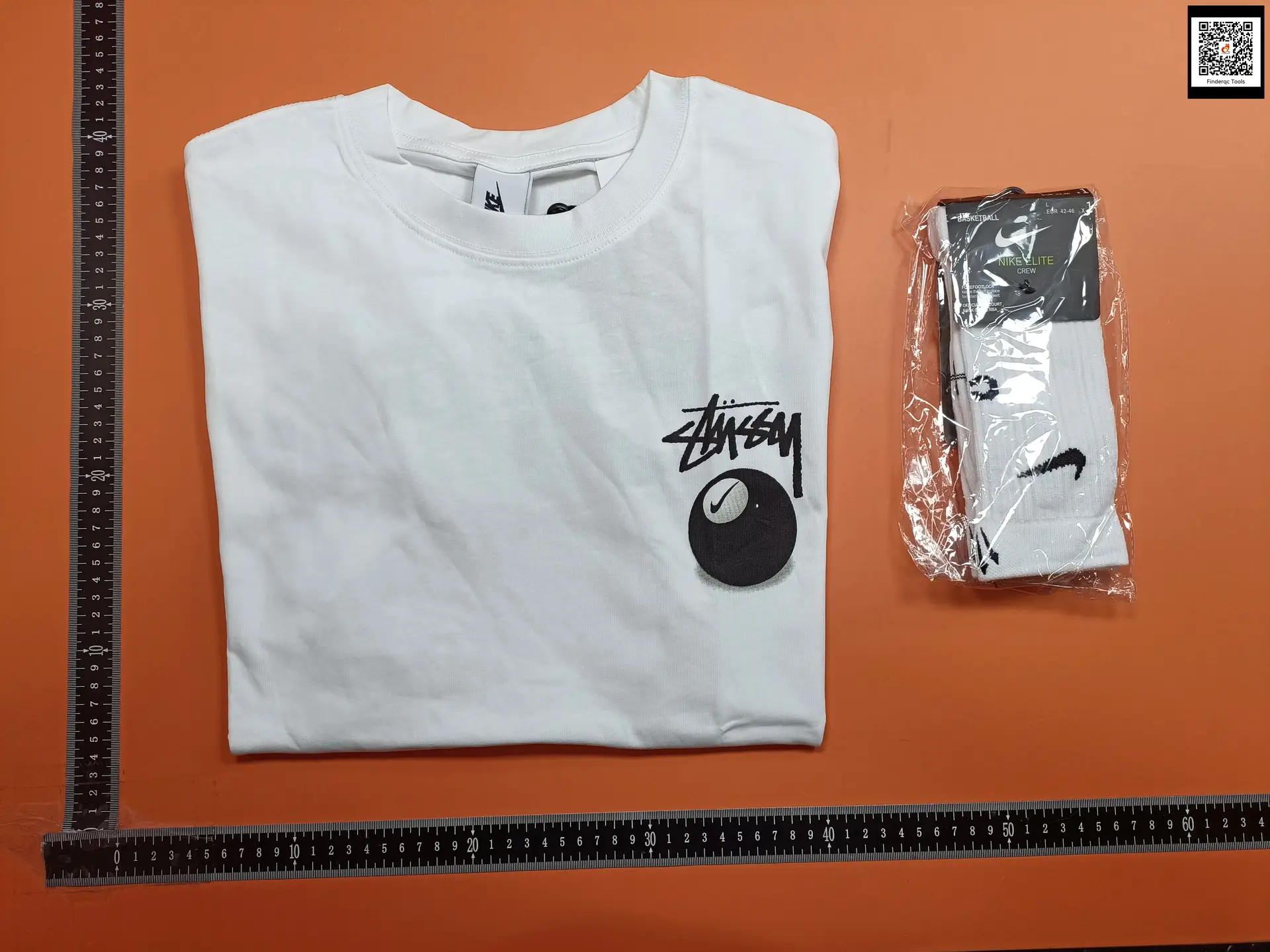 Stussy 8 Ball T-shirt and Nike Elite Crew Socks White