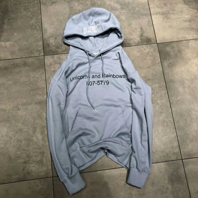 Vetements collaboration unicorn hooded sweatshirt! A hoodie that has gone viral on Instagram, my unicorn 🦄！