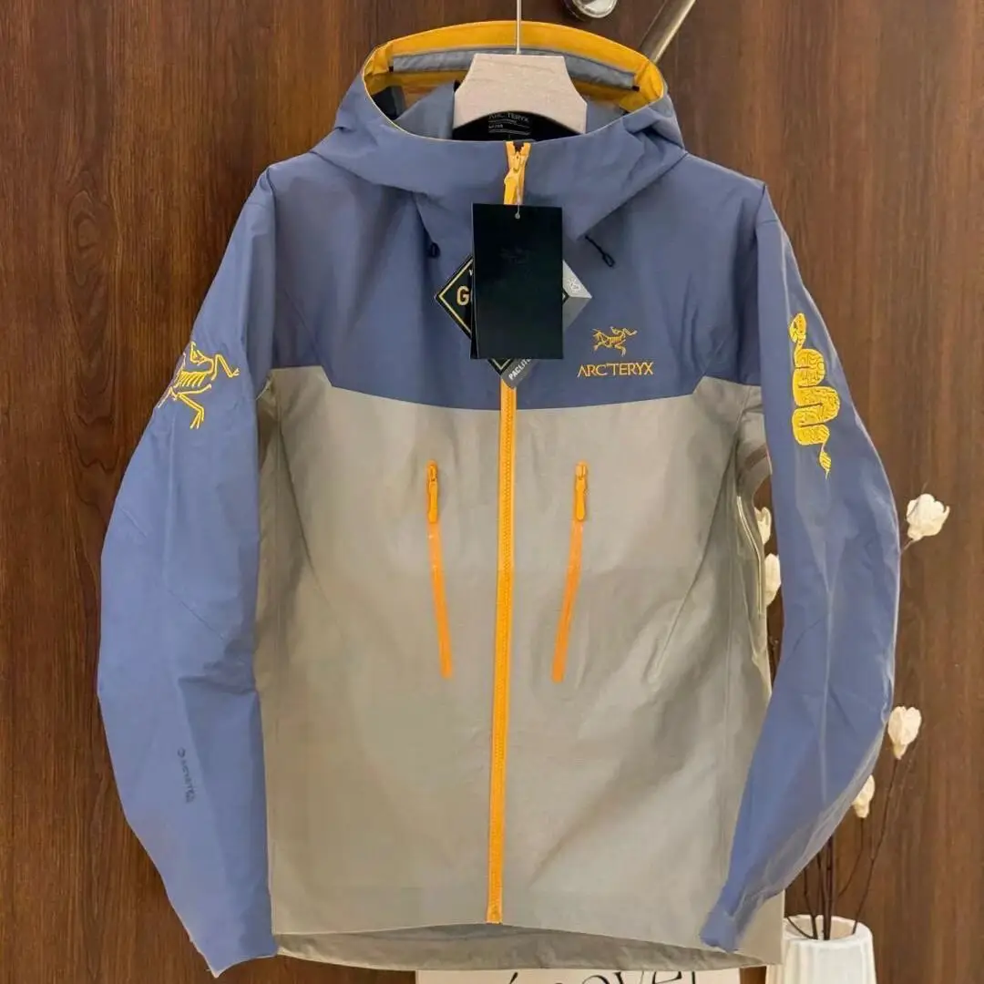 新款冲锋衣刺绣男女防水户外登山外套