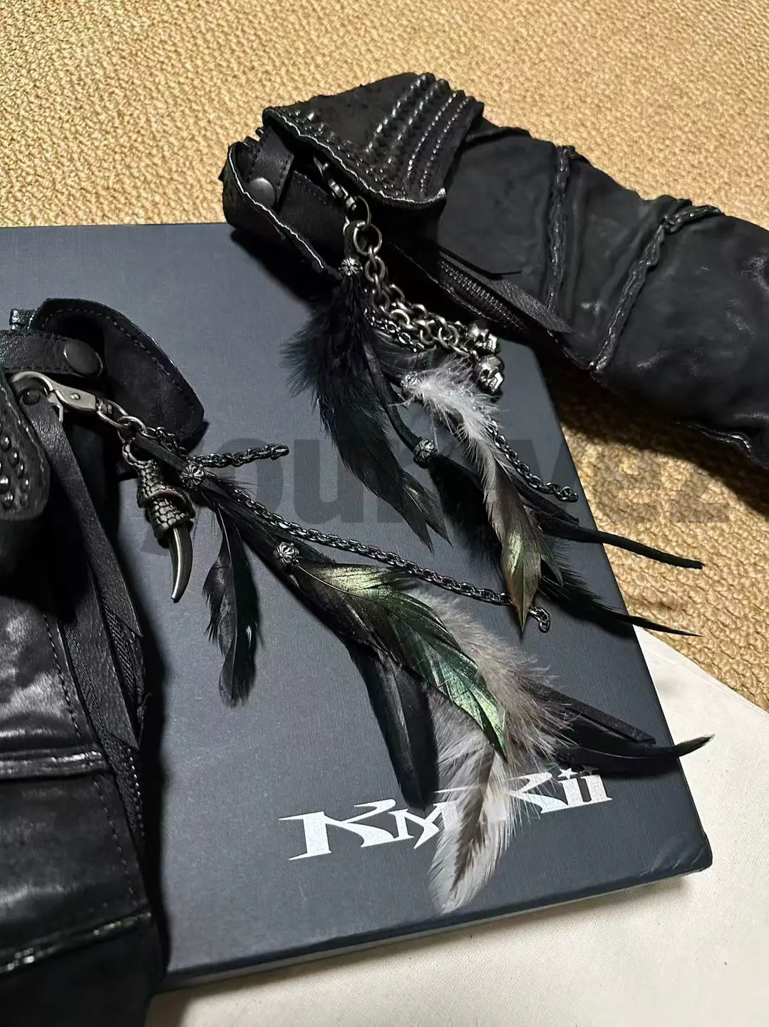 「Rabbit.B」Dark Visual Style Pioneer Feather Accessory Bag Pendant Keychain Pants Decoration