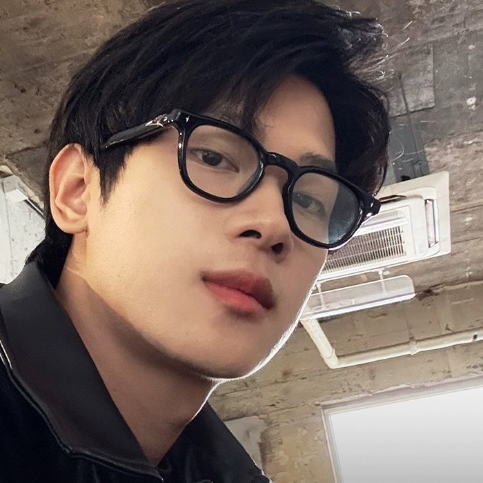 Gm Black Frame Glasses for Men Vonzo Can Be Customized with Prescription Lenses, Anti-Blue Light, High-End Retro Eyeglass Frames for Women Bc-2078